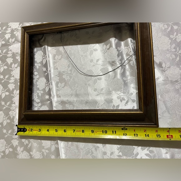 Antique Victorian Deep Walnut with gold trim Picture Frame - Picture 8 of 15